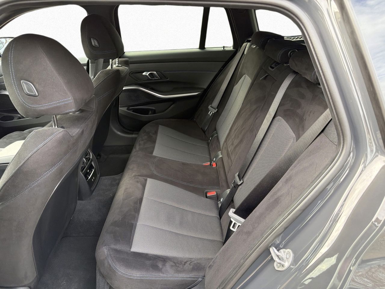 BMW 320 - Bild 14