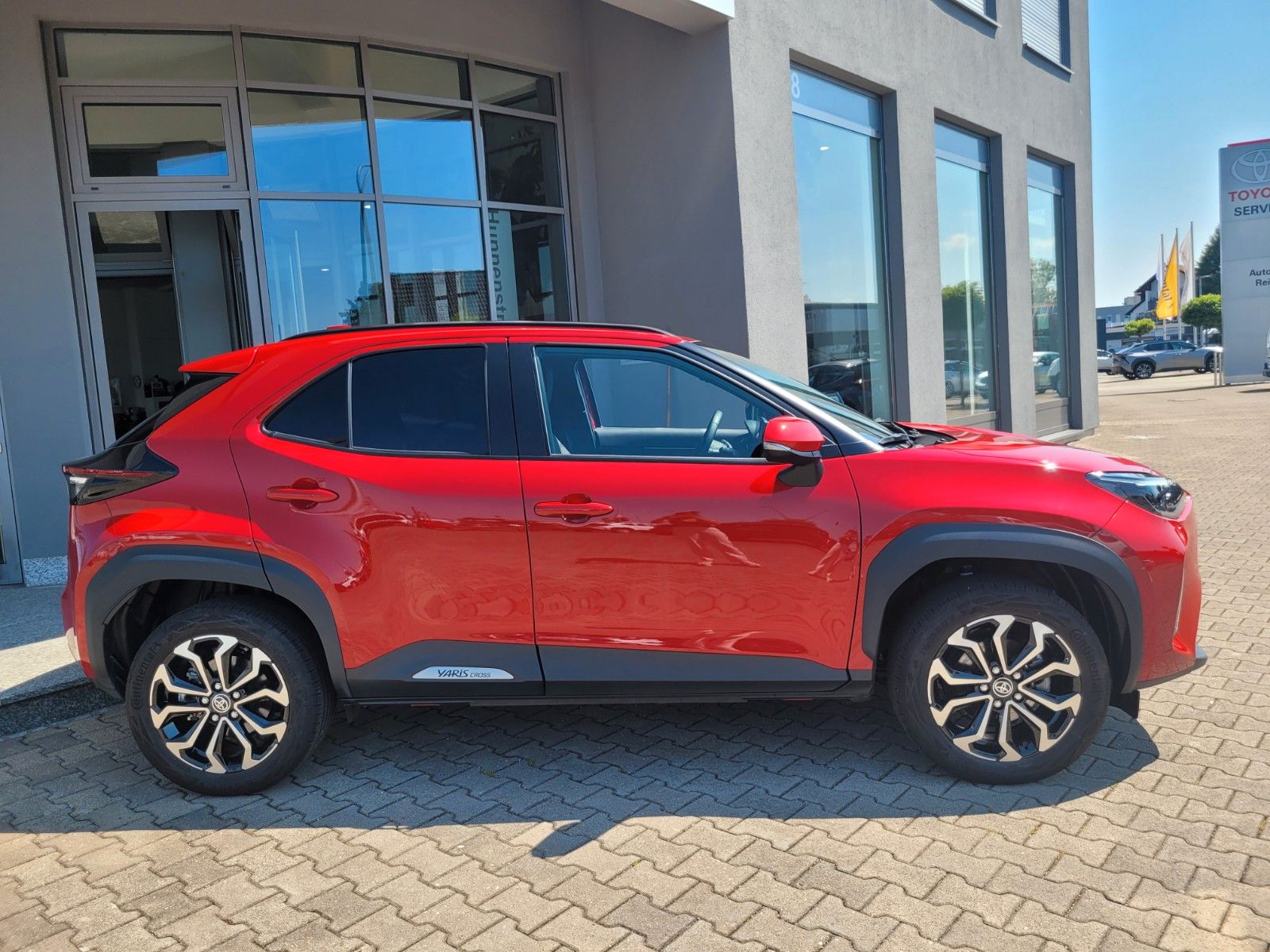 Toyota Yaris Cross 1.5l Hybrid Style Allrad 130PS AHK imagem 2