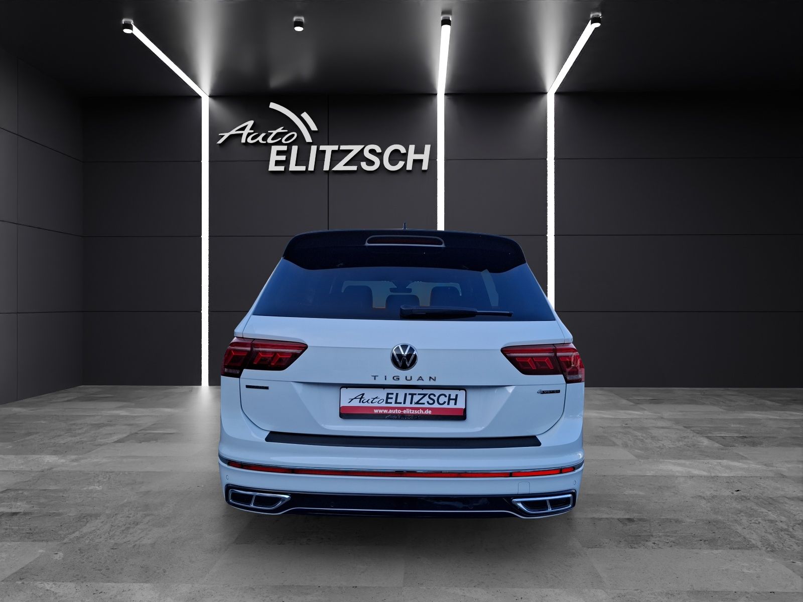 Fahrzeugabbildung Volkswagen Tiguan Allspace TSI R-Line DSG 4M Matrix Navi AI