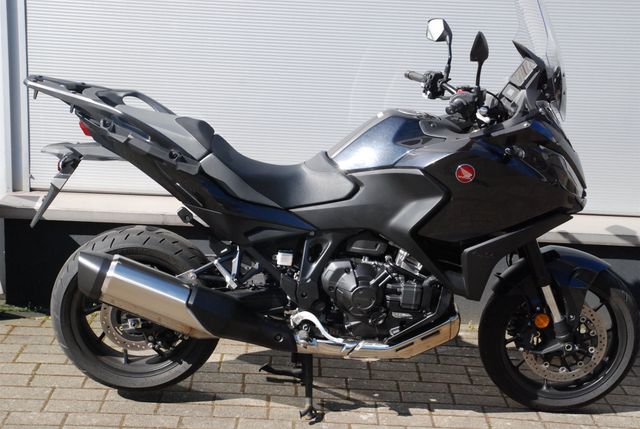 Honda NT1100 DCT