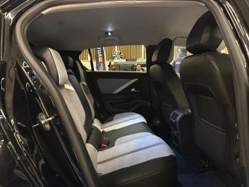 Opel Astra L Lim. 5-trg. Elegance *1. Hand*AHK*Navi*