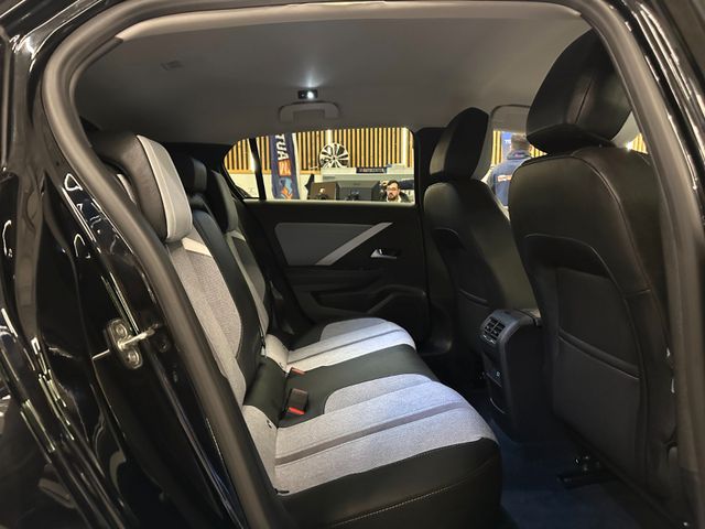 Opel Astra L Lim. 5-trg. Elegance *1. Hand*AHK*Navi*