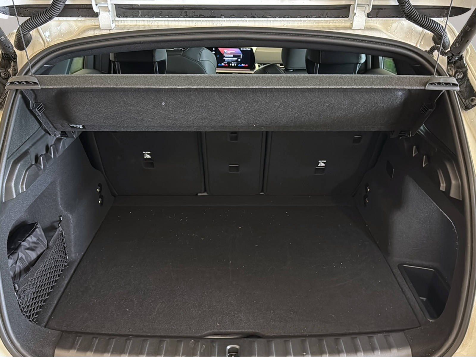 BMW iX1 - Bild 15