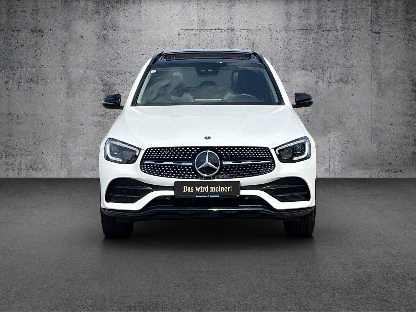 Mercedes-Benz GLC 300e 4MATIC*AMG-Line*Pano*Night*MBUX*LED*AHK
