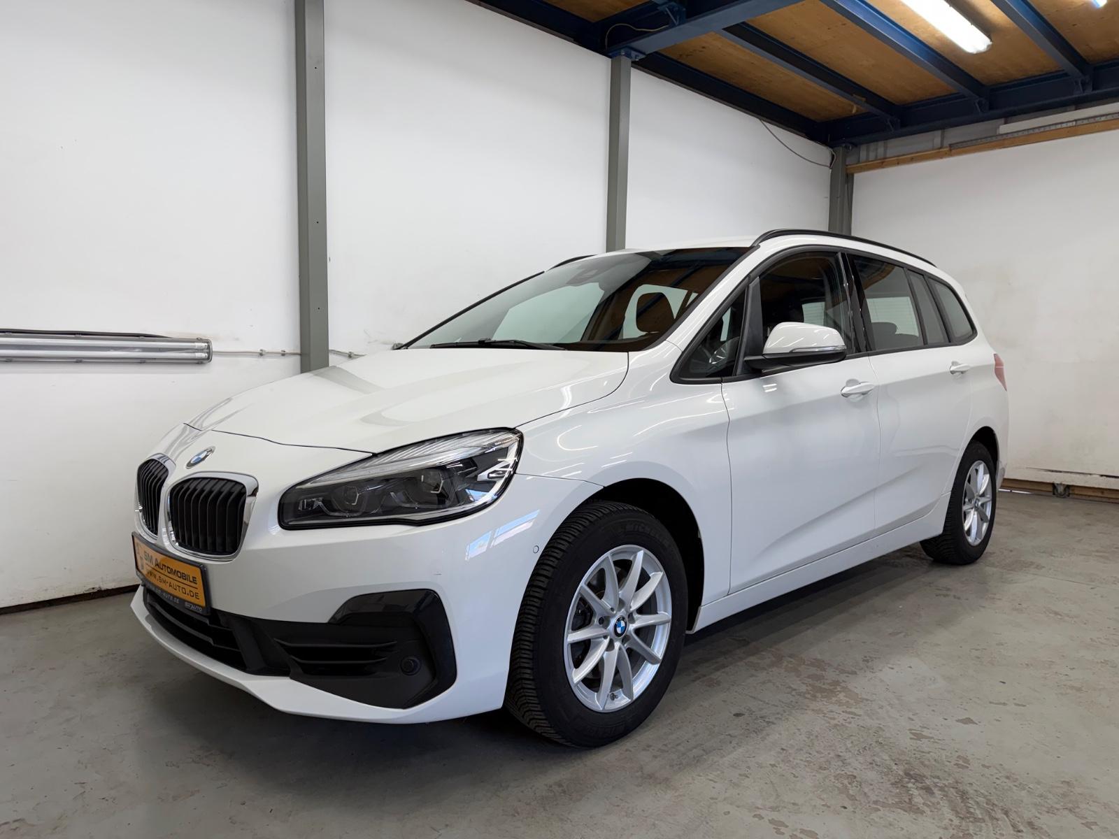 BMW 218i Advantage NAVI LED AHK 7-SITZE