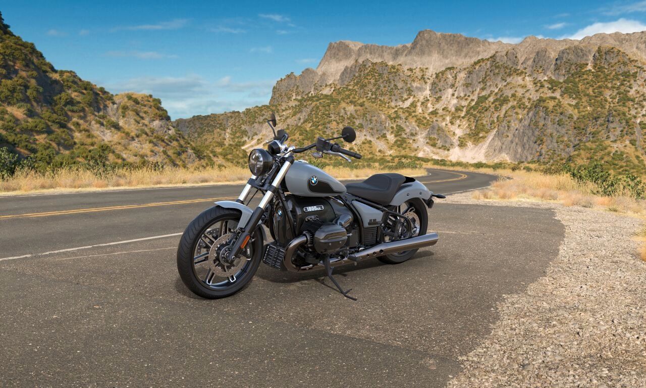 Fahrzeugabbildung BMW R 18 Komfort-Paket, Blacked-Out-Paket