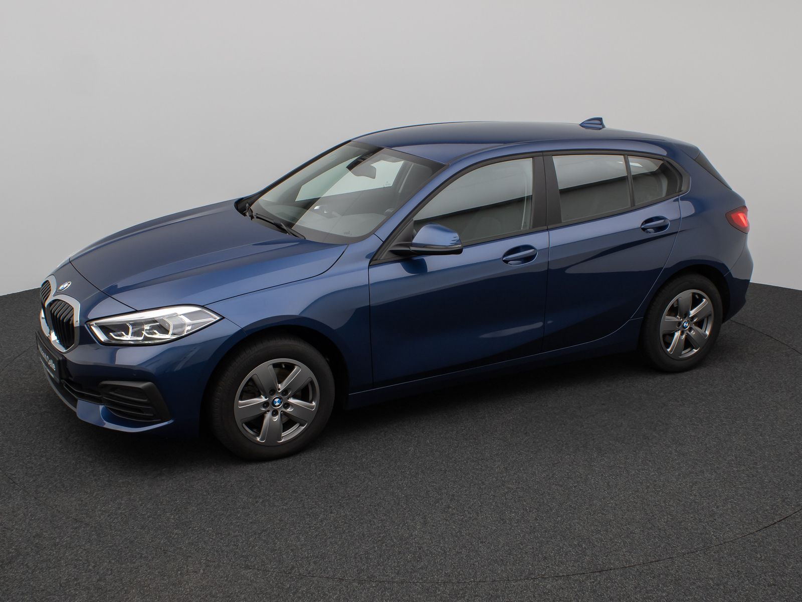 Fahrzeugabbildung BMW 118i DAB CockPitPro Geschwindigkeitsreg LED PDC
