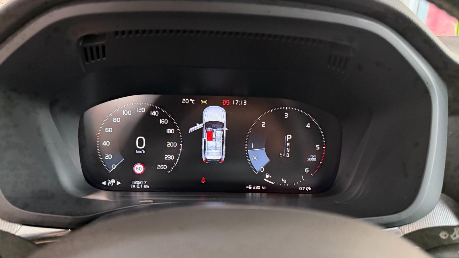 Volvo XC60 D4 R Design 2WD