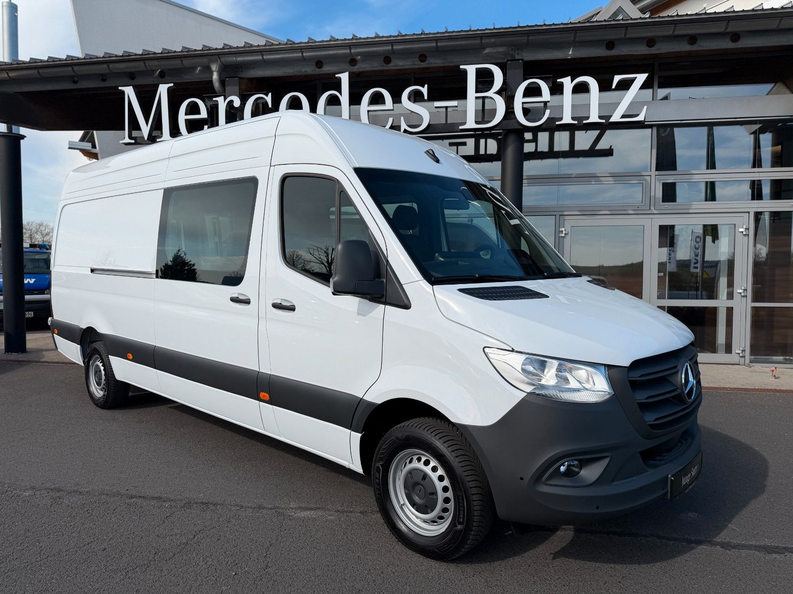 Fahrzeugabbildung Mercedes-Benz Sprinter 317 CDI Mixto/DoKa Standheiz AHK