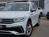 Volkswagen Tiguan 2.0 TDI Allspace 4M*3x R-LINE*PANO*MATRIX - Gebrauchtwagen in Böblingen