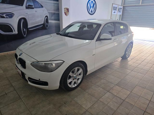 BMW Bmw 118 118d 5p. Sport