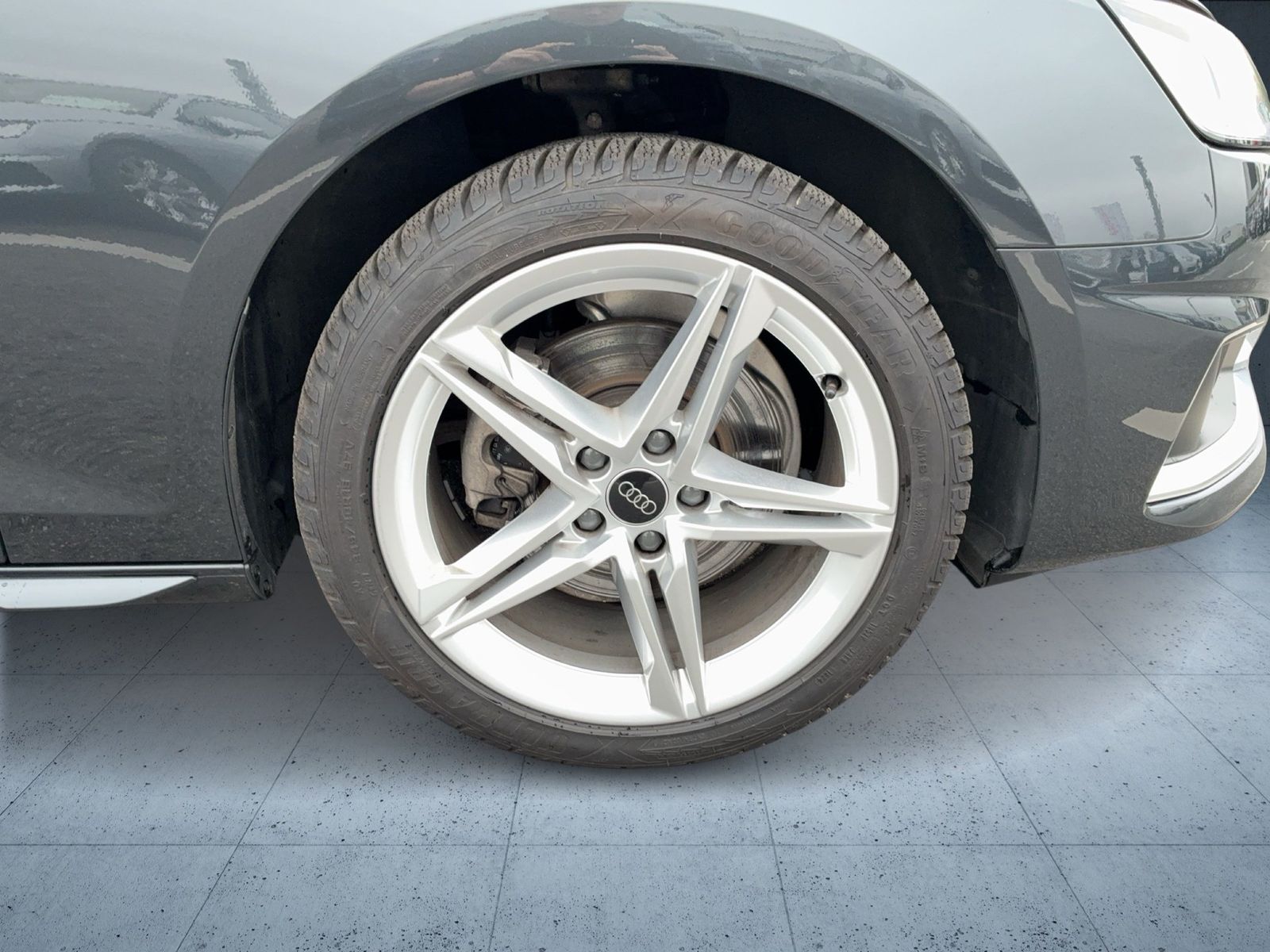 Audi A4 - Bild 8