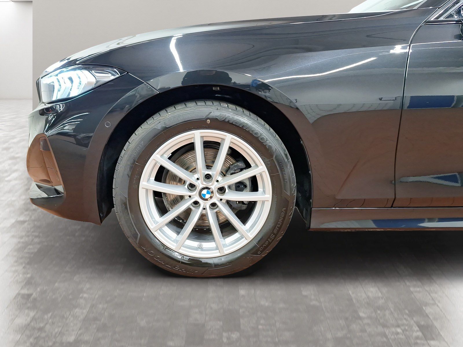 BMW 320 - Bild 9