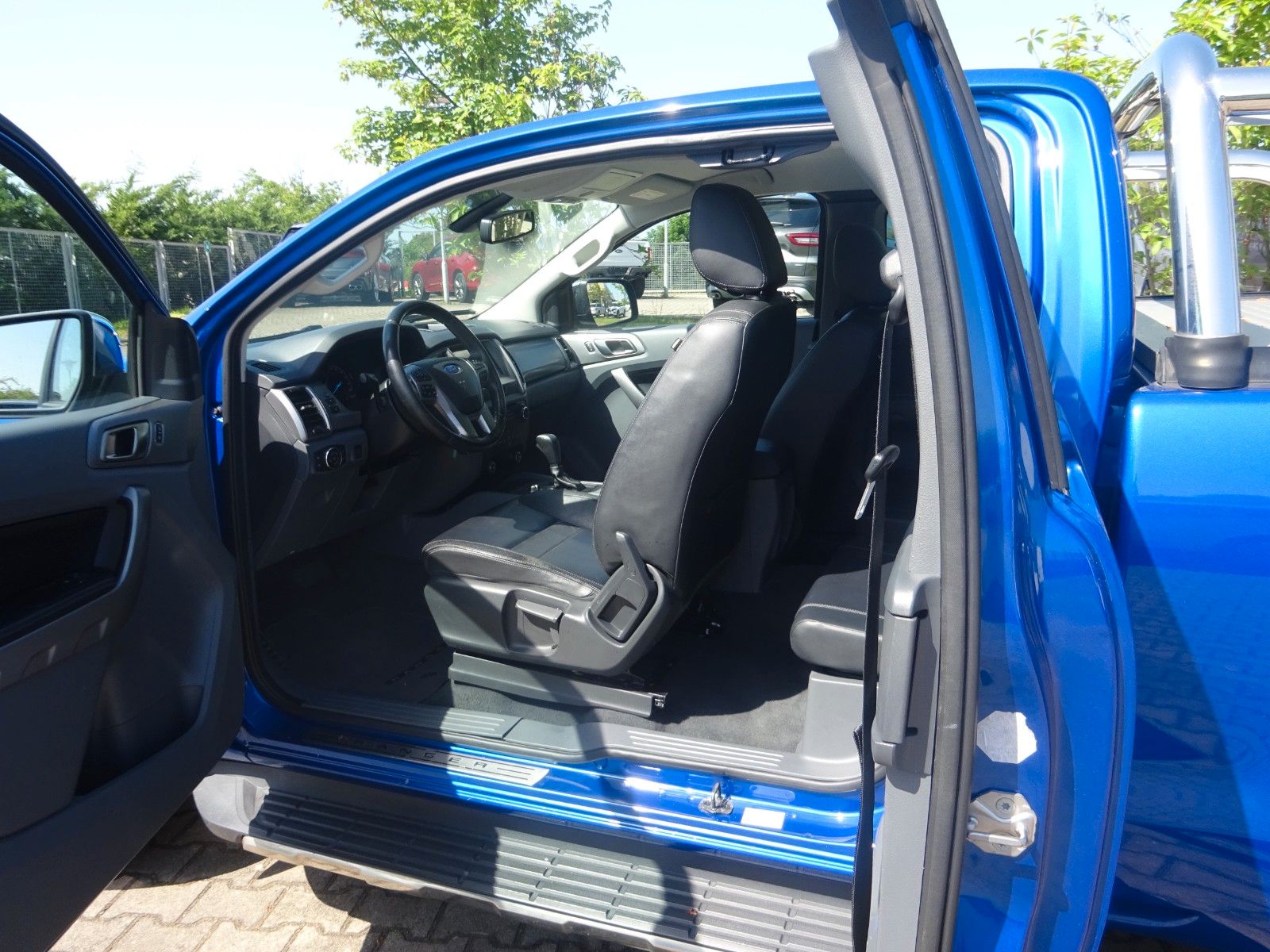 Ford Ranger Extra 160PS Autm. Limited 4x4 AHK Rollo foto 22