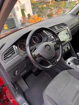 Volkswagen Tiguan 2.0 TSI 162kW DSG 4MOTION Highline Hi... - VW Tiguan von privat