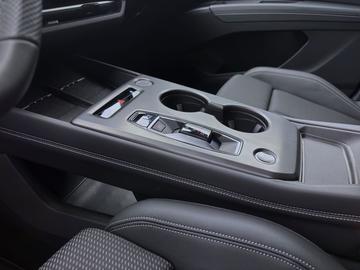2026 AUDI Q4 E-TRON 缩略图 15