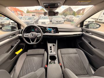 Volkswagen Golf - 11