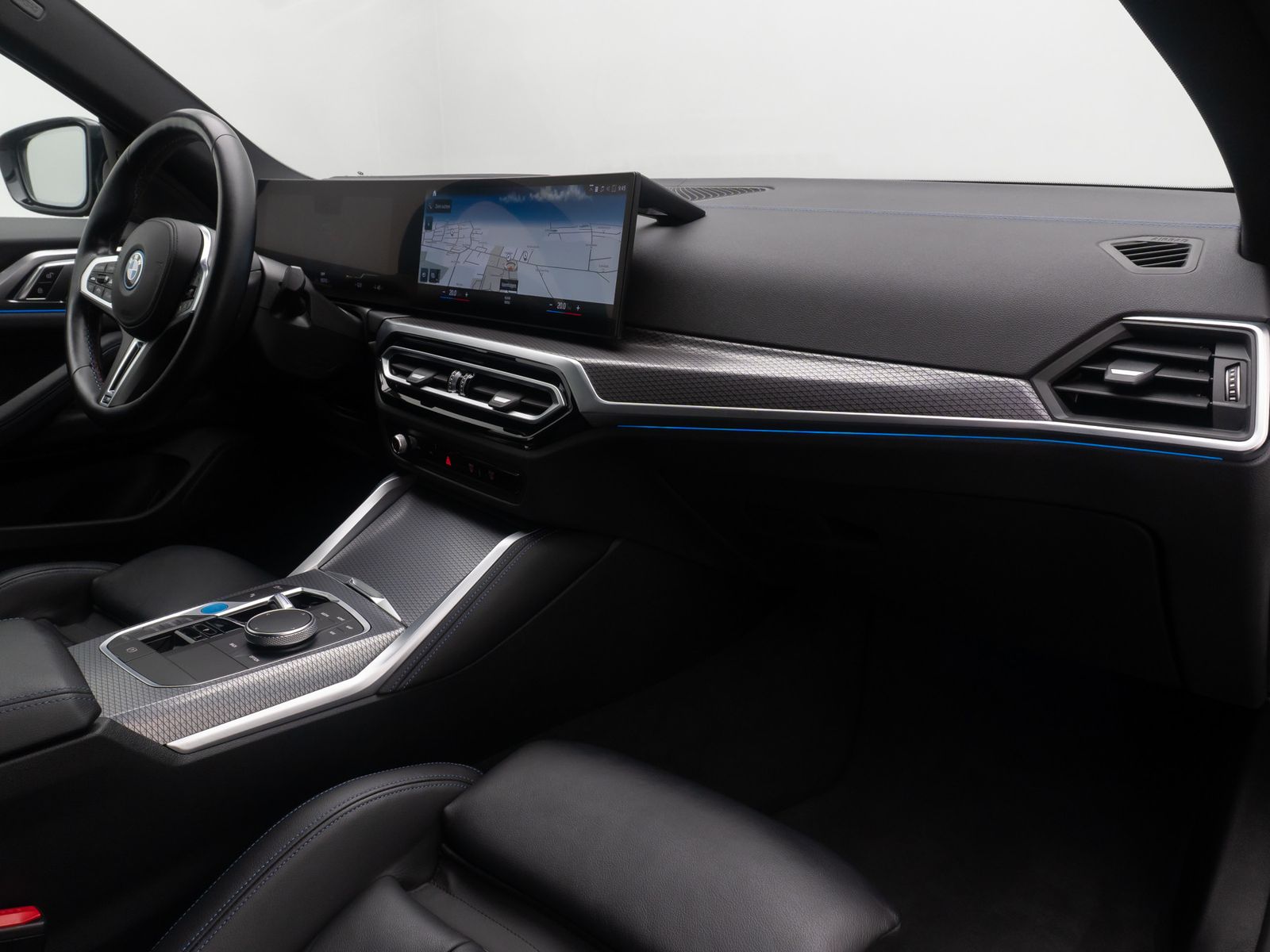Fahrzeugabbildung BMW i4 M50 HUD HiFi Kamera DAB M Sportbremse 19Zoll