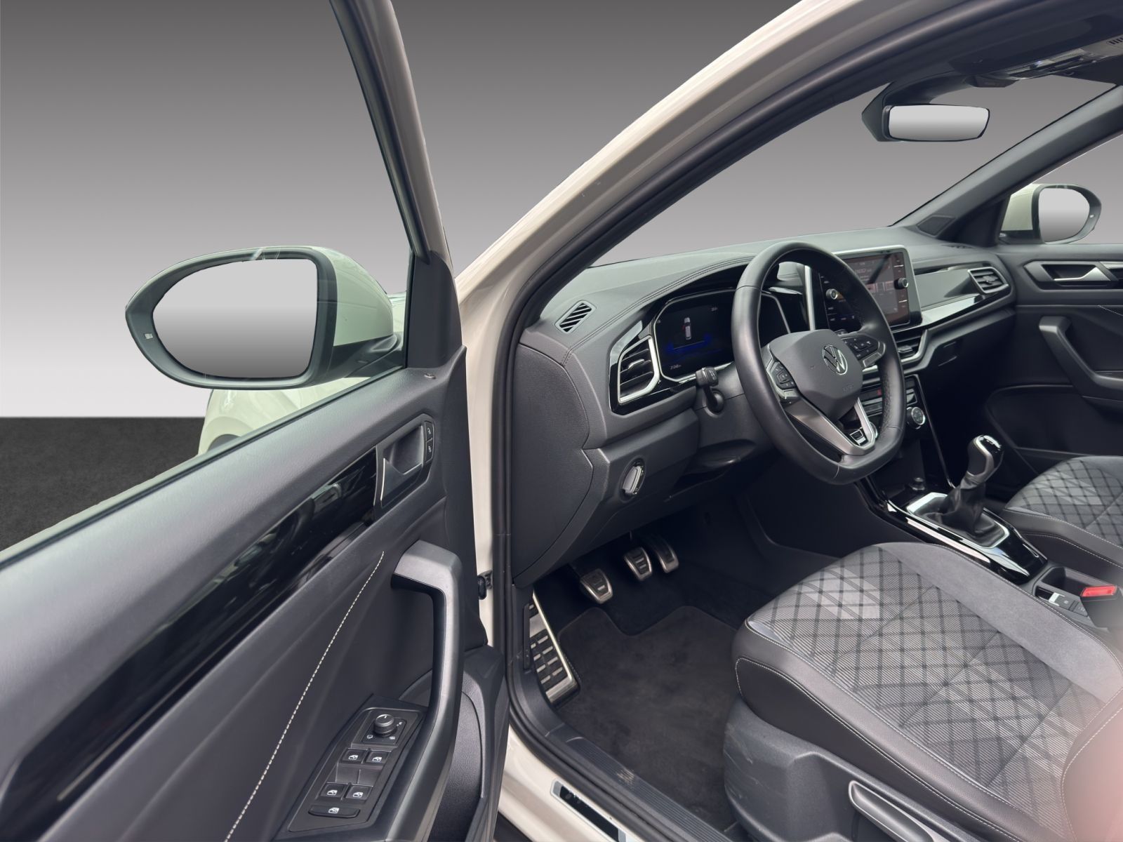 Volkswagen T-Roc - Bild 8