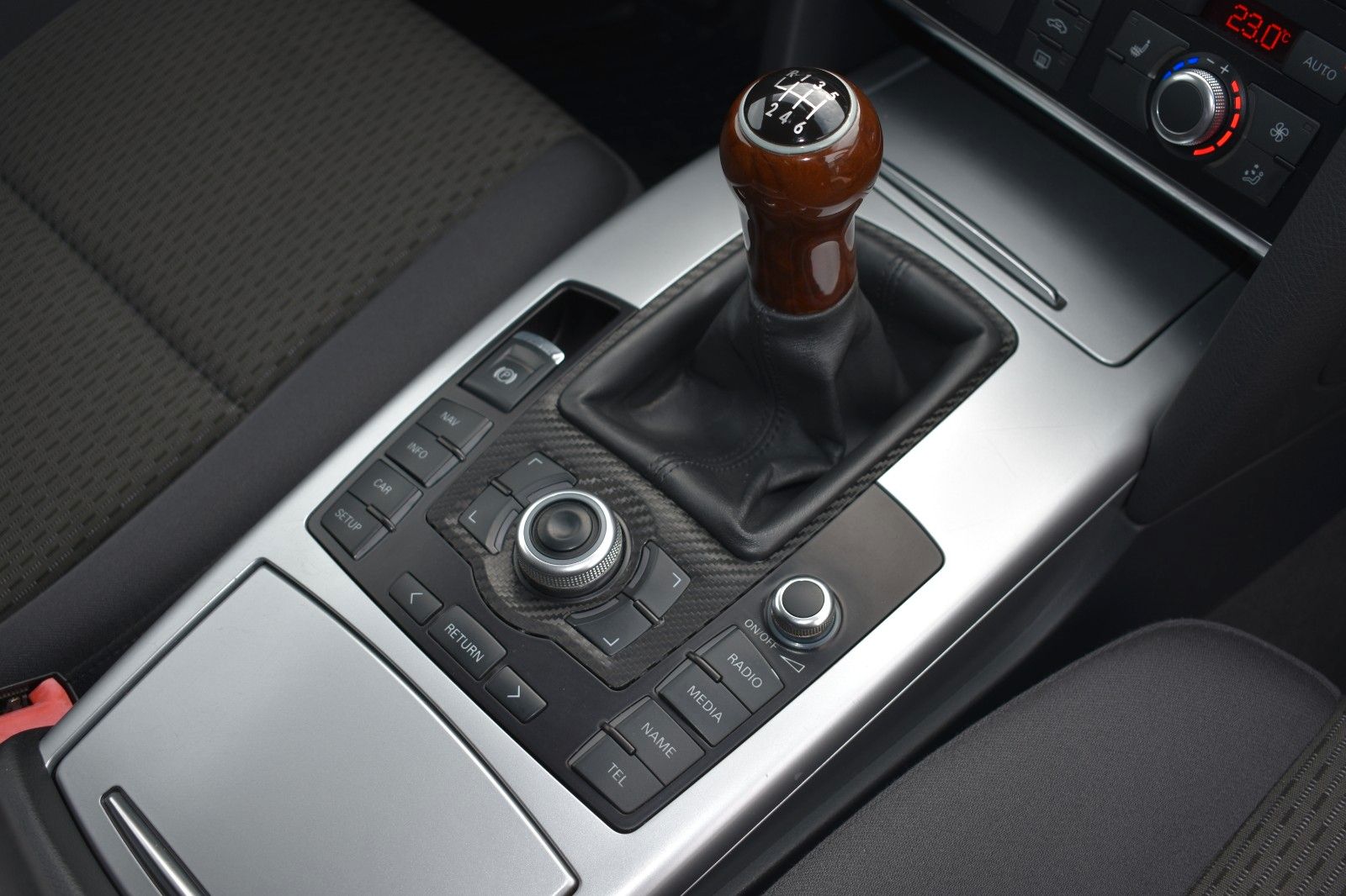 Fahrzeugabbildung Audi A6 Lim. 2.7 TDI Standheizung Kamera