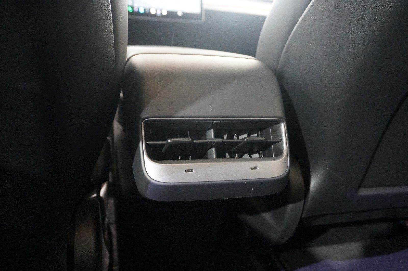 Fahrzeugabbildung Tesla Model 3 Standard Range Plus NAVI/KAMERA/SH/PANO