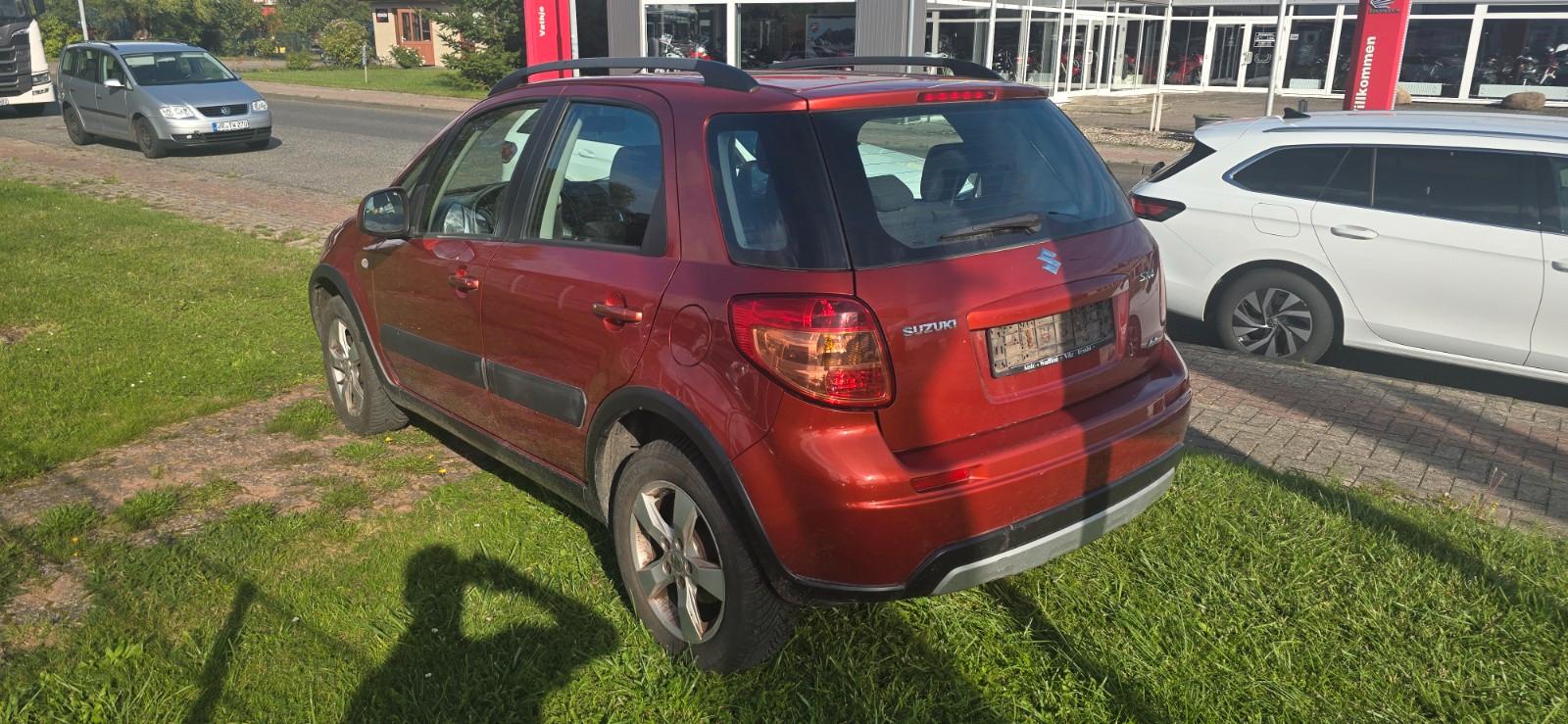 Suzuki SX4 Club