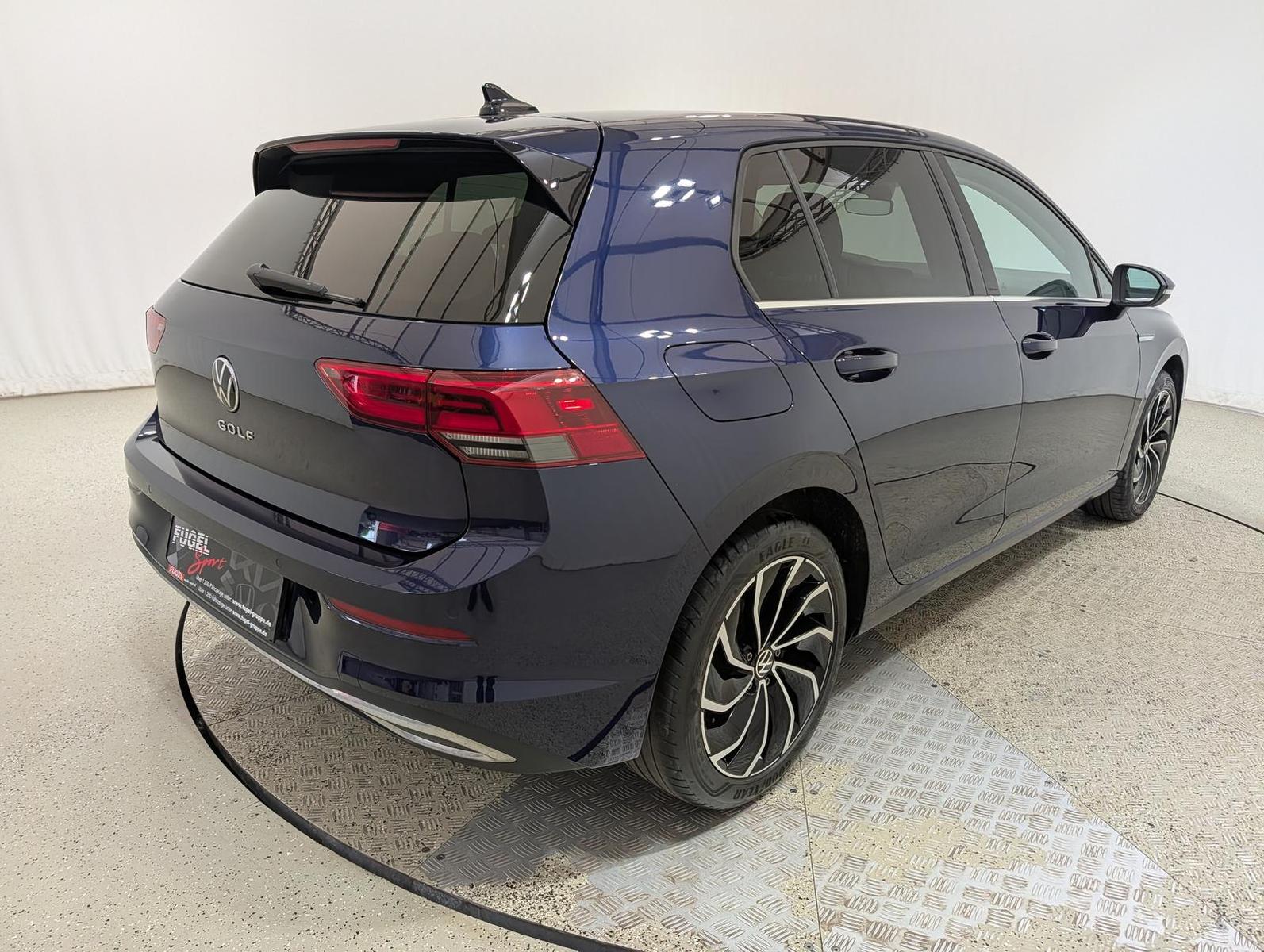 Volkswagen Golf 1.5 TSI Style LED Navi Massage ACC RFK, миниатюра 4