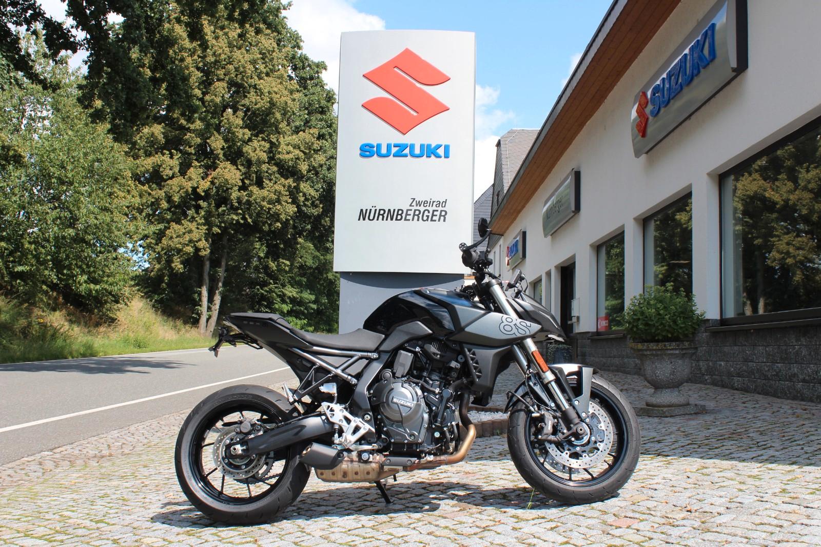 Suzuki GSX-8S - mit Zubehör - sehr guter Zustand