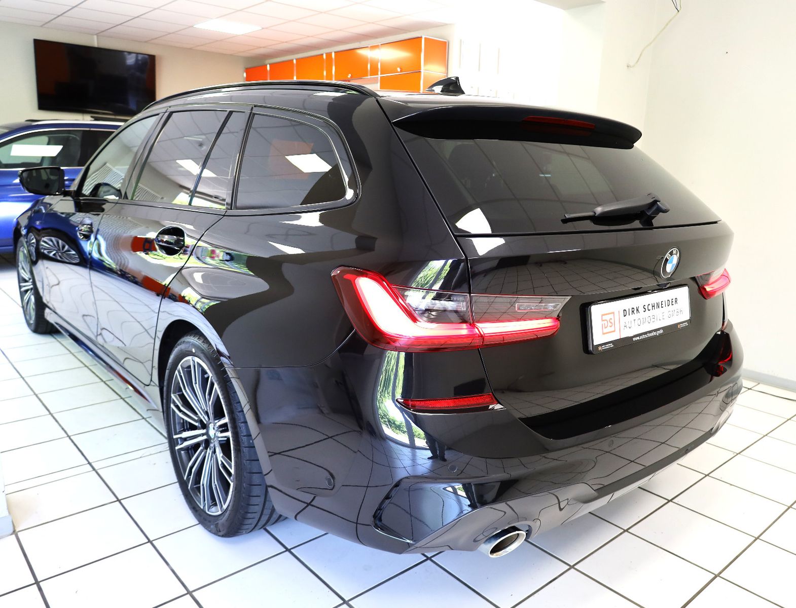 BMW 320i Touring M-Sport|HIFI|ACC|LED|RFK|ALCANTARA| foto 22