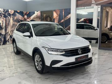 Volkswagen Tiguan - 3