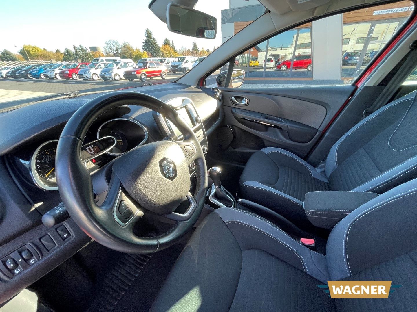 Fahrzeugabbildung Renault Clio IV Grandtour Luxe Sitzheizung Tempomat