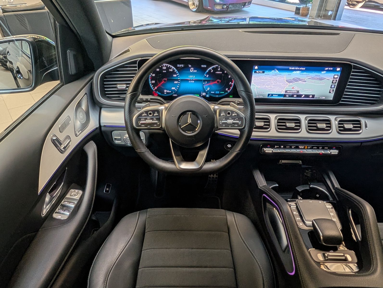 Fahrzeugabbildung Mercedes-Benz GLE 450 AMG 4M*AIRMATIC*LED*BURMESTER*CAM*NIGHT*