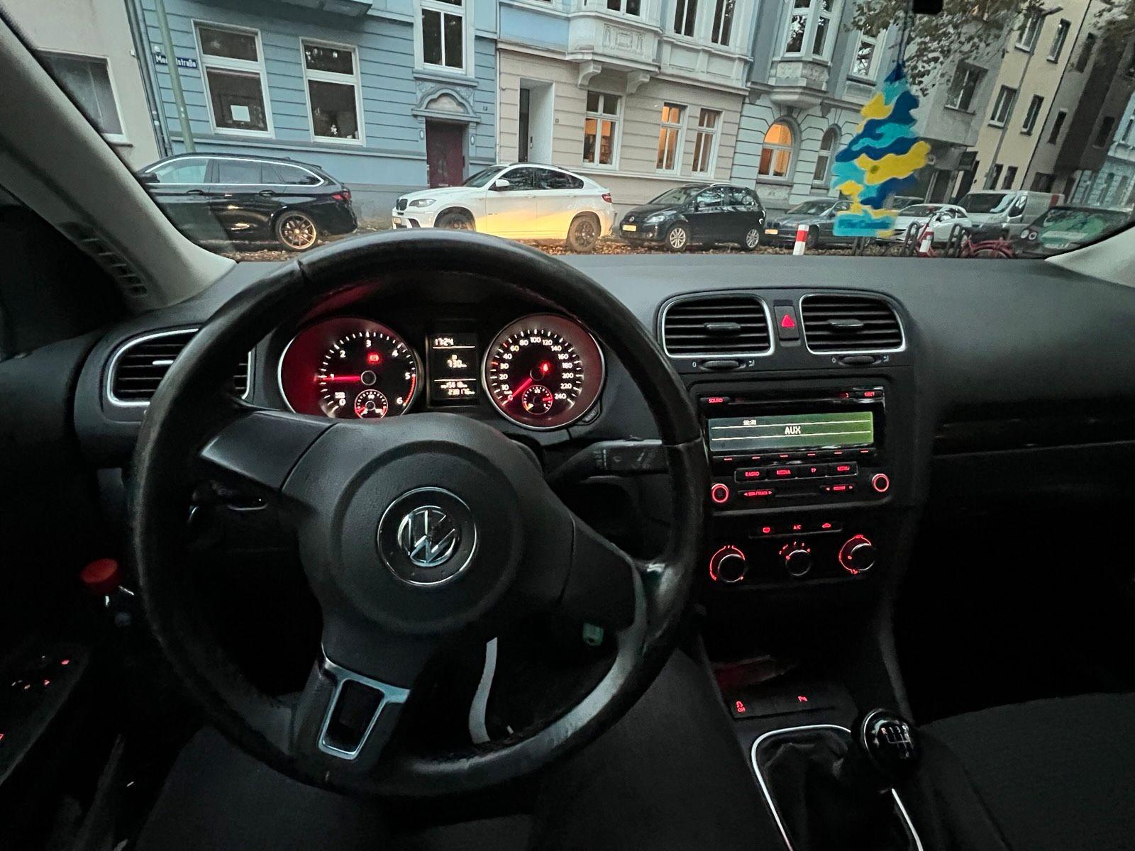 Volkswagen Golf 2012 — photo 15