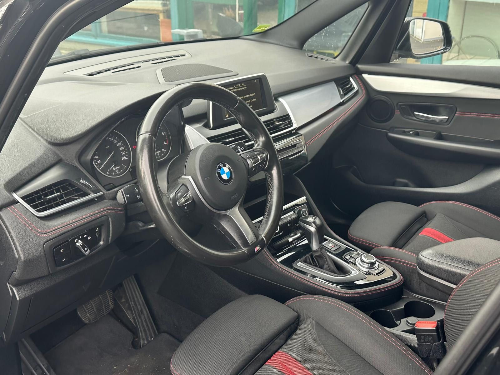 Fahrzeugabbildung BMW 216 Gran Tourer D Sport Line LED+PDC+MFL+NAVI+