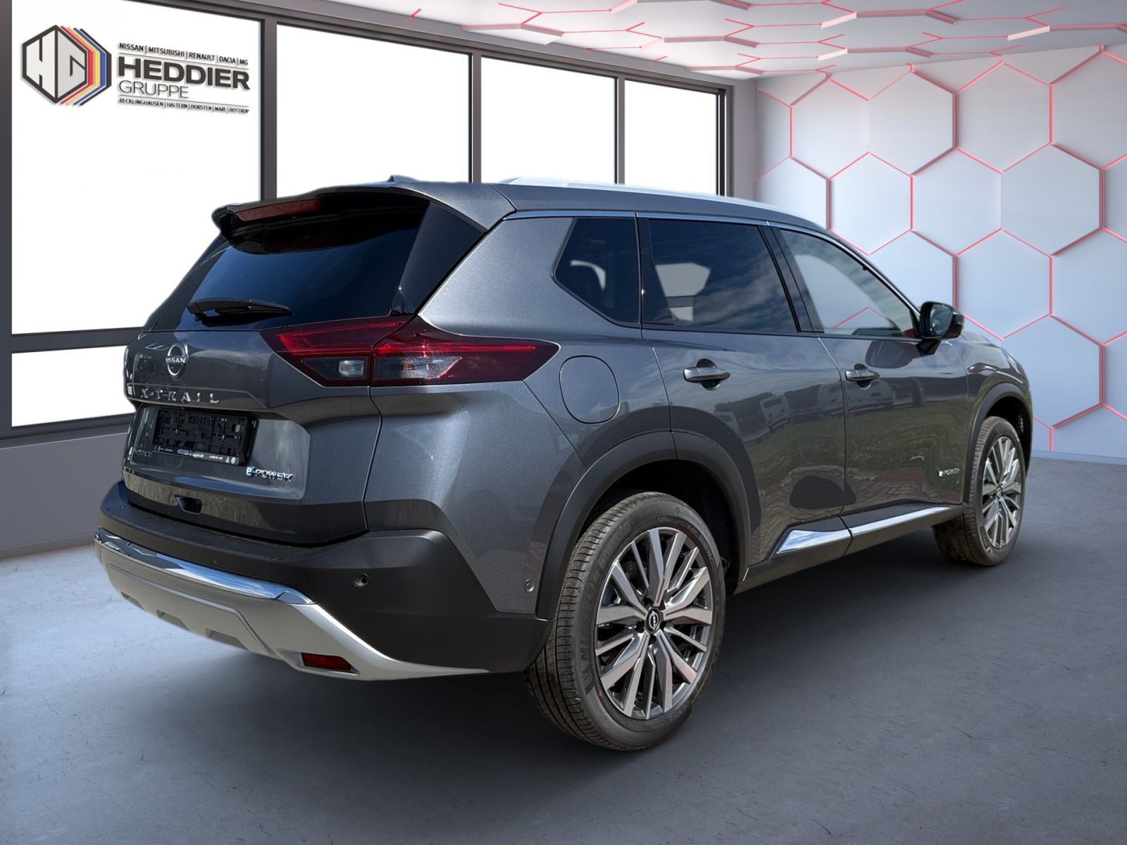 Fahrzeugabbildung Nissan X-Trail 1.5 VC-T e-Power Tekna+ e-4ORCE *7-Sitze