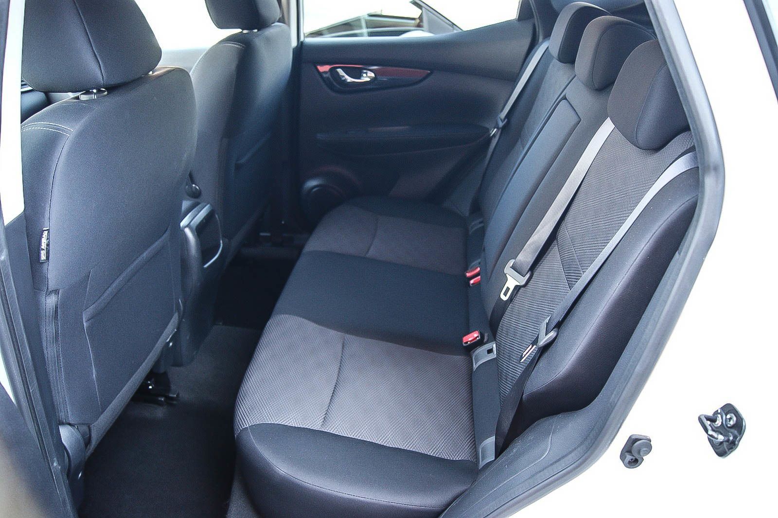 Fahrzeugabbildung Nissan Qashqai DIG-T 12 N-Connecta KAMERA RENTNERBESITZ