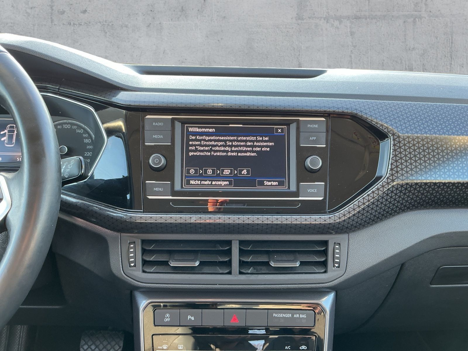 Volkswagen T-Cross - Bild 11