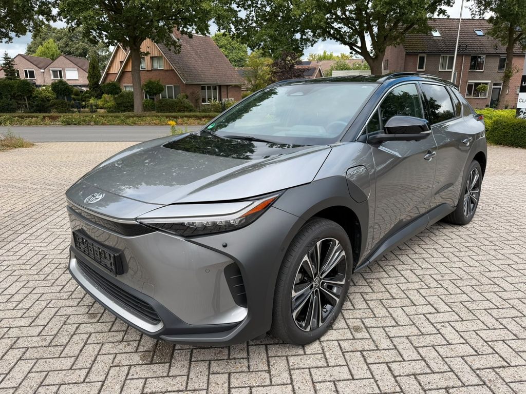 Image of Toyota bZ4X