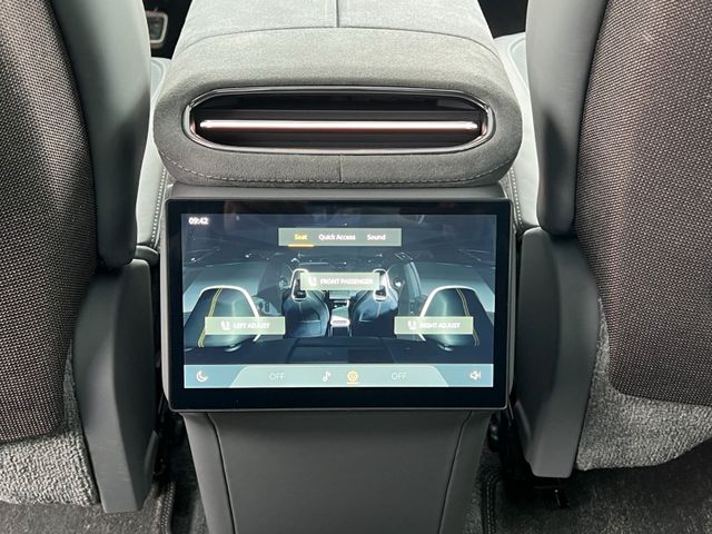 Fahrzeugabbildung Lotus Eletre R KEF Glasdach 23 Zoll