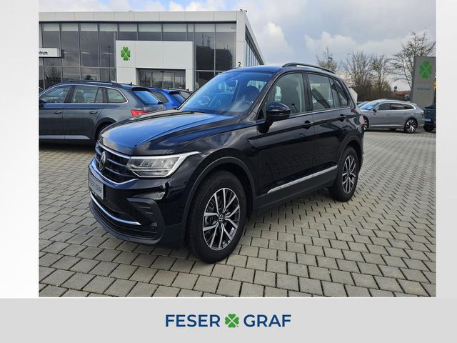 Volkswagen Tiguan Life 1.5 TSI DSG ACC AHK LED Nav Sitzh