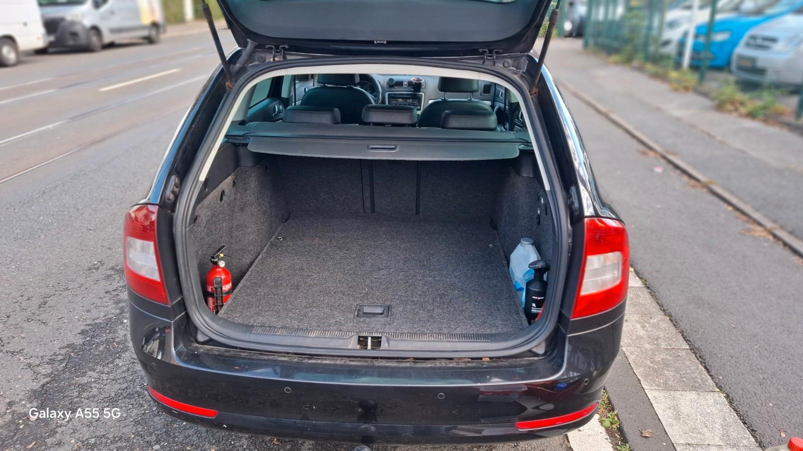 Skoda Octavia 2010 — photo 6