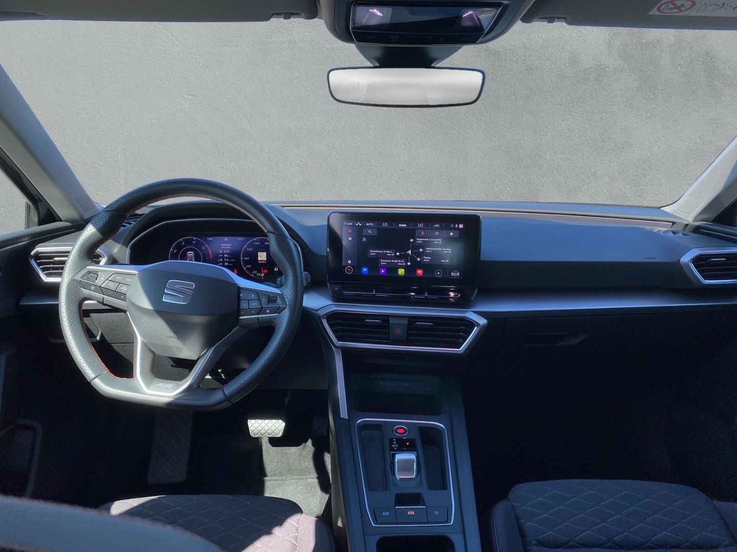 Fahrzeugabbildung SEAT Leon Sportstourer FR 2.0 TDI EU6d Navi Digitales