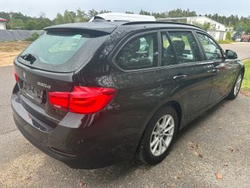BMW 320 - 6