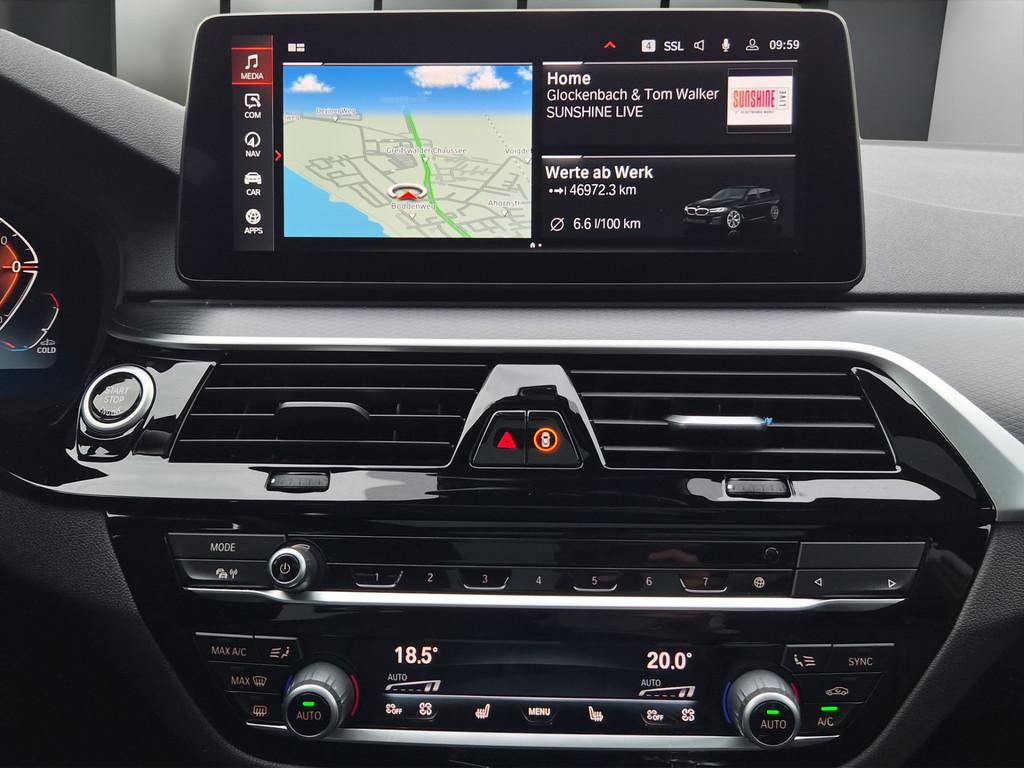 BMW 530d xDrive T. M-SPORT LASER NAVI PANO 18" AHK