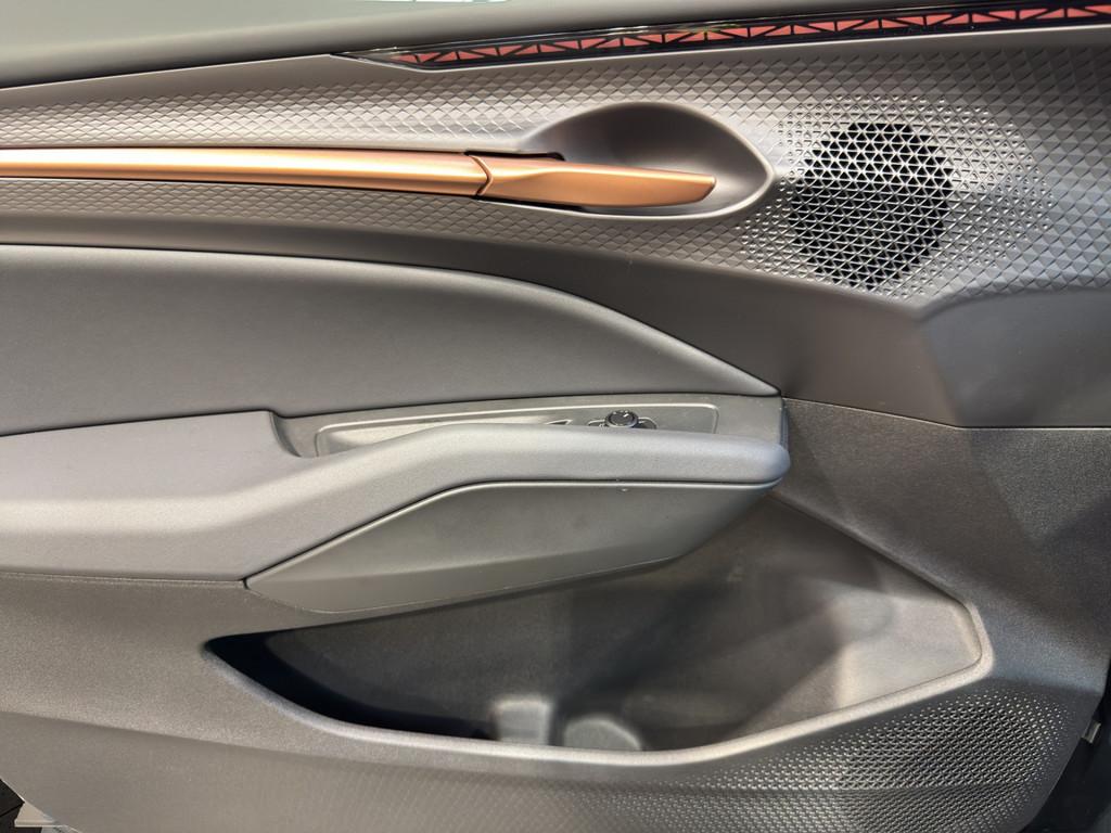 Cupra Raval Endurance Edition Dynamic Plus 155 kW (211