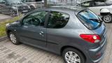 Peugeot 206+ 75 PS Benziner | TÜV 07/2027 ... - Peugeot 206: 2.0