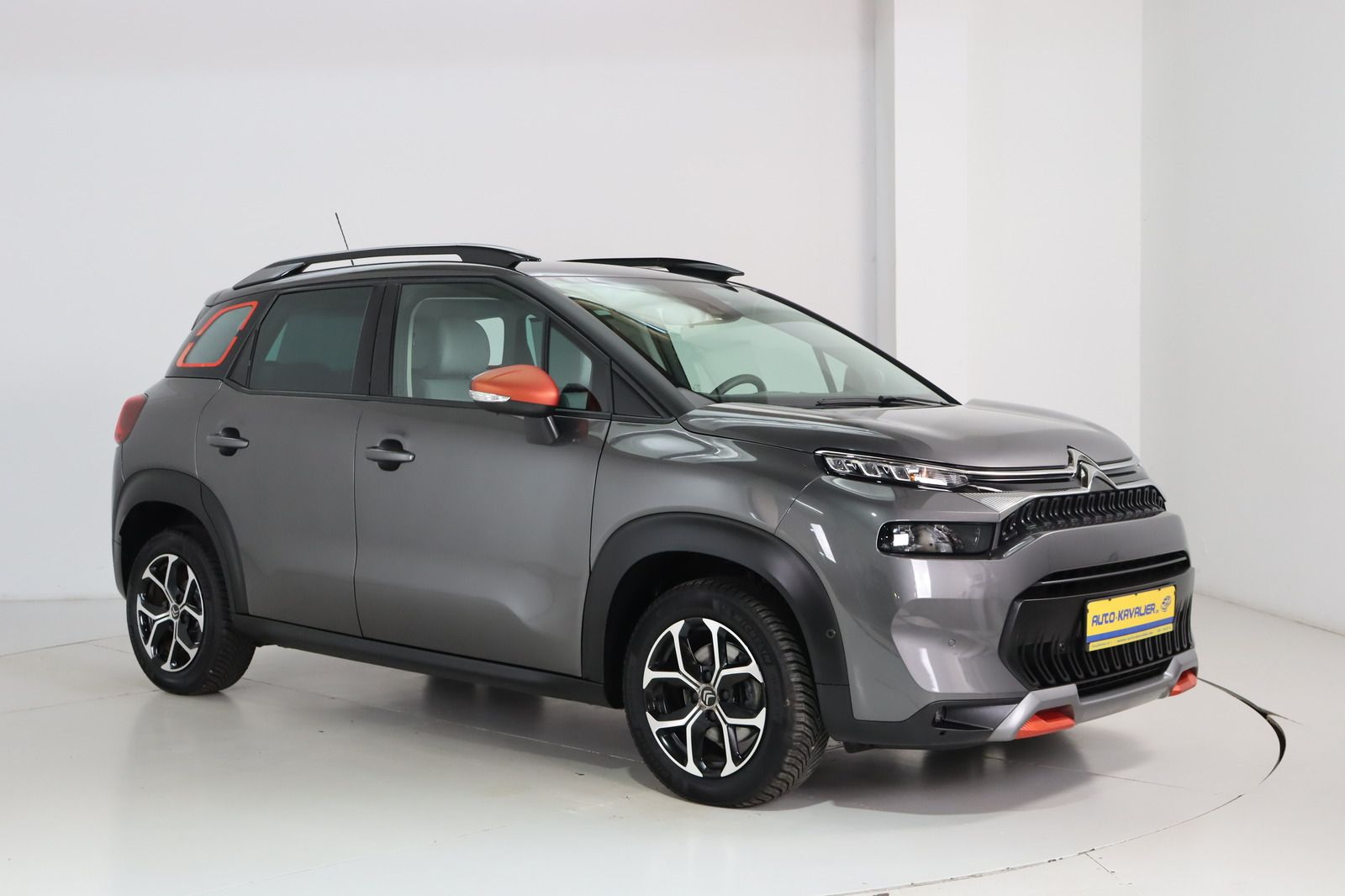 Fahrzeugabbildung Citroën C3 Aircross PT 110 Shine * LED * SHZ *