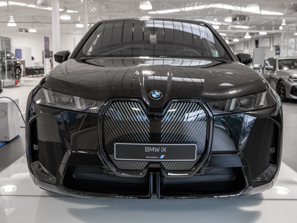 BMW iX - Bild 3
