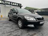 Skoda Octavia Lim. Ambiente DSG TÜV Neu/Klima/SZHG/PDC