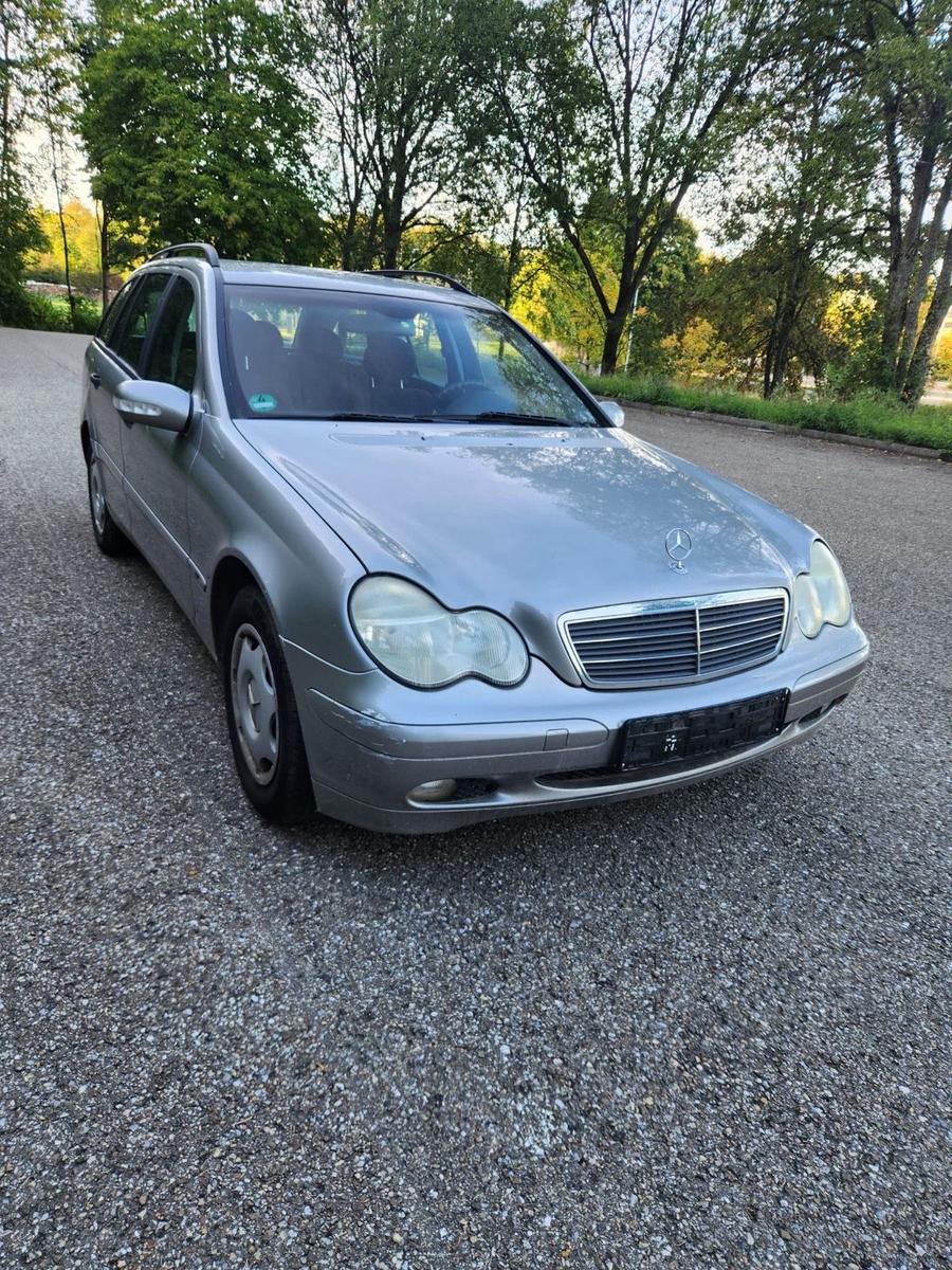 Mercedes-Benz C180 2004 — photo 6